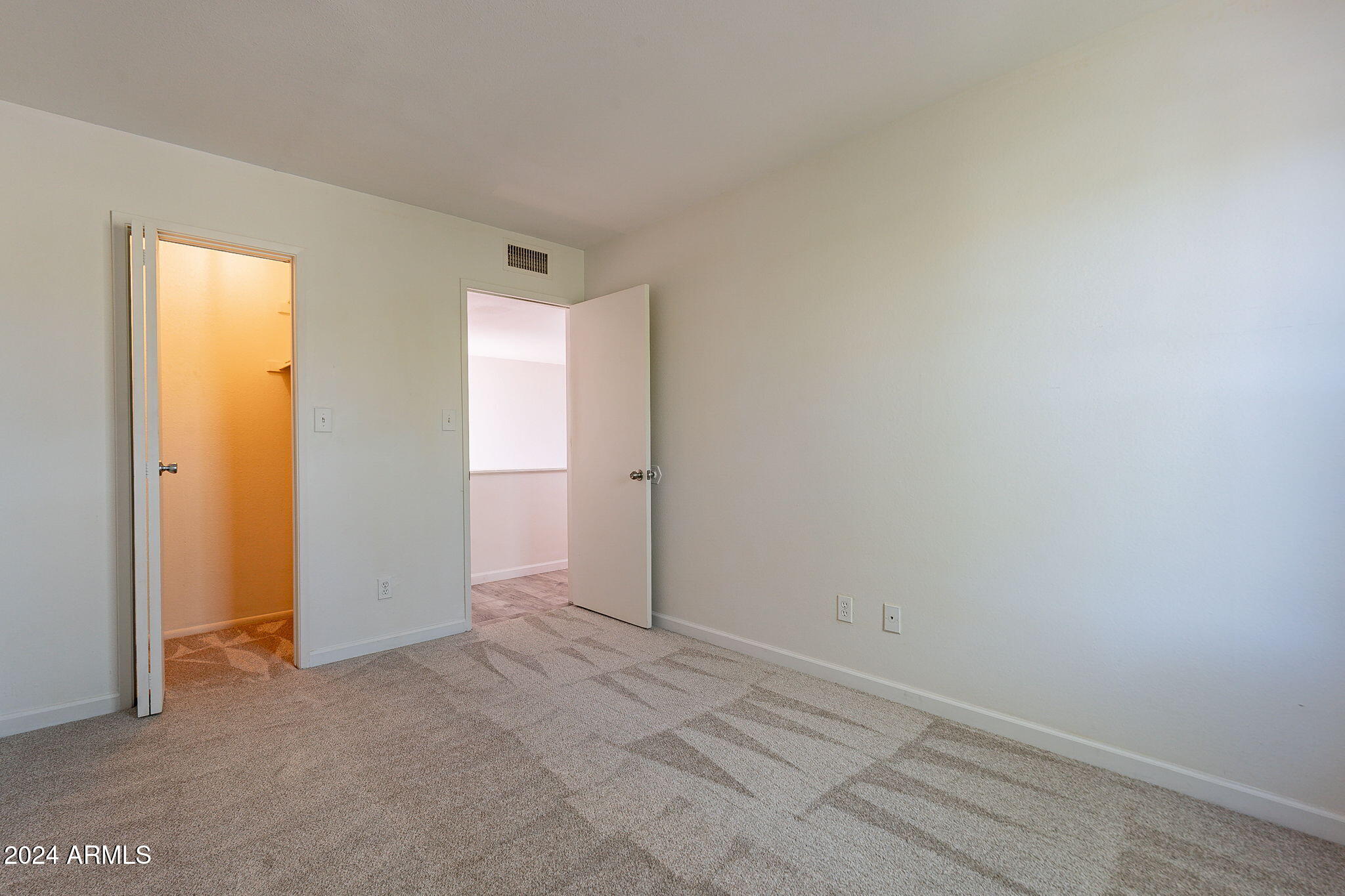 1051 South Dobson Road, Unit 107 Mesa, AZ 85202 - Photo 30 of 34 30-web-or-mls-Dobson-30