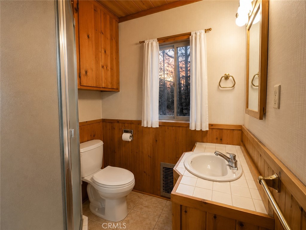 25400 Marion Ridge Drive Idyllwild, CA 92549 - Photo 15 of 22