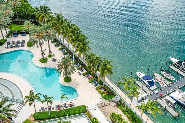 $3,500 | 1500 Bay Road, Unit 1536S, Miami Beach, FL 33139