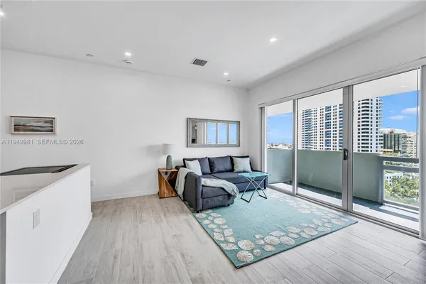 $3,500 | 1500 Bay Road, Unit 1536S, Miami Beach, FL 33139