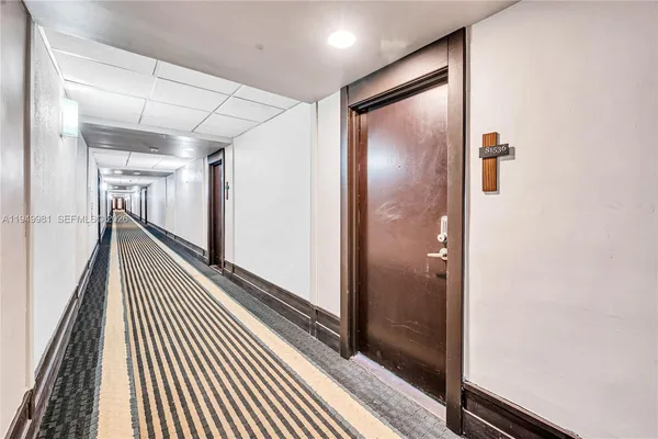 $3,500 | 1500 Bay Road, Unit 1536S, Miami Beach, FL 33139