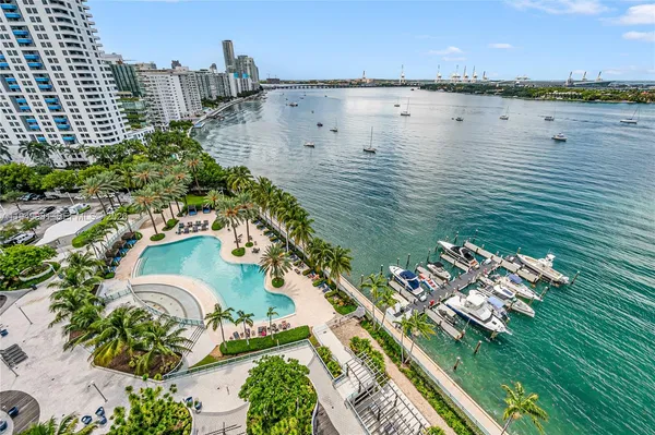 $3,500 | 1500 Bay Road, Unit 1536S, Miami Beach, FL 33139