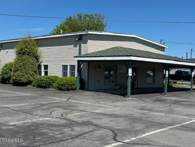 $650,000 | 2545 Highway 40, Greenwich, NY 12834