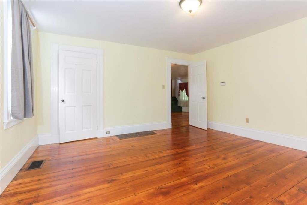 39 Concord Road Billerica, MA 01821 - Photo 8 of 26