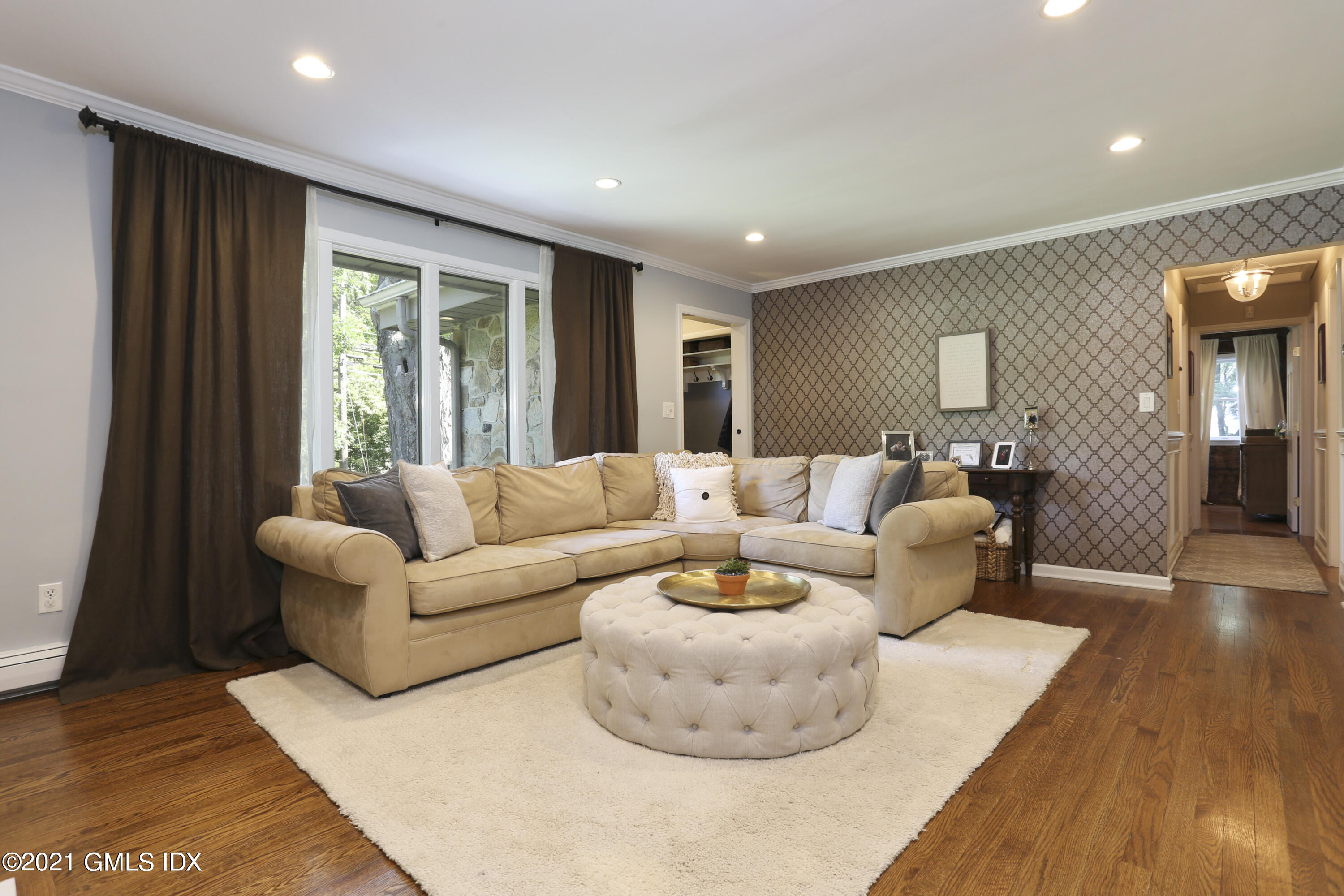 236 Palmer Hill Road Old Greenwich, CT 06870 - Photo 10 of 33 a living room with furniture and a large window