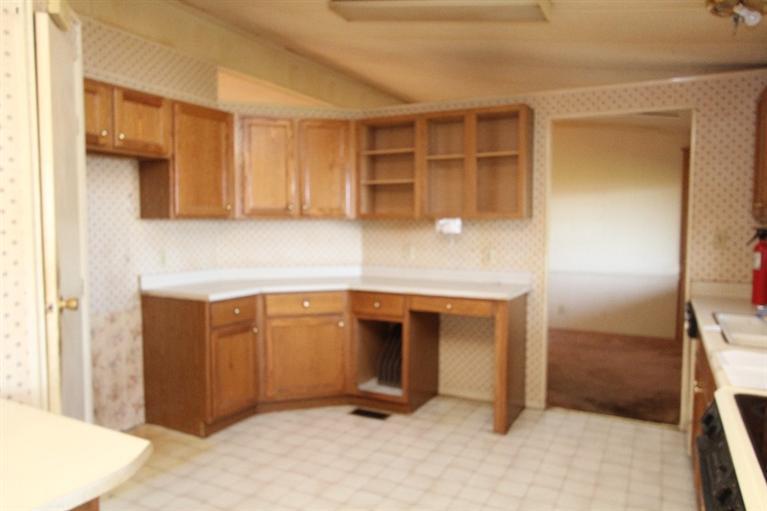 673 South Stage Road Medford, OR 97501 - Photo 7 of 16 Additional Photo