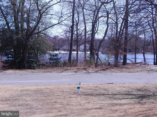 $2,000 | 114 MacArthur Avenue, Franklinville, NJ 08322