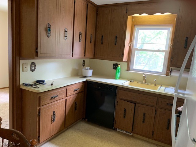 1599 Maplegrove Road South Euclid, OH 44121 - Photo 6 of 14