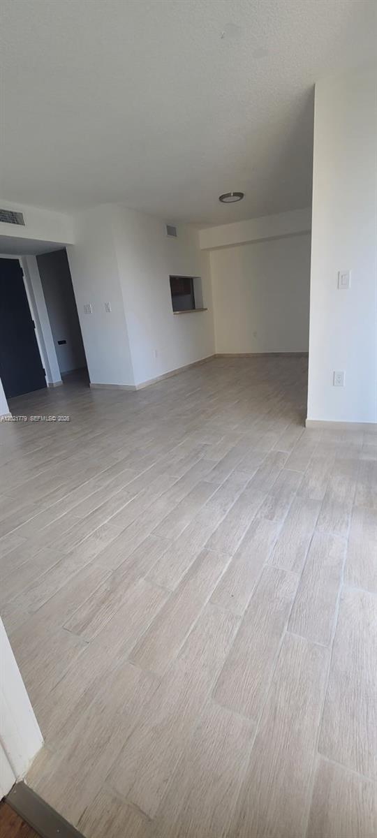 11800 Southwest 18th Street, Unit 4094 Miami, FL 33175 - Photo 7 of 14 a view of an empty room