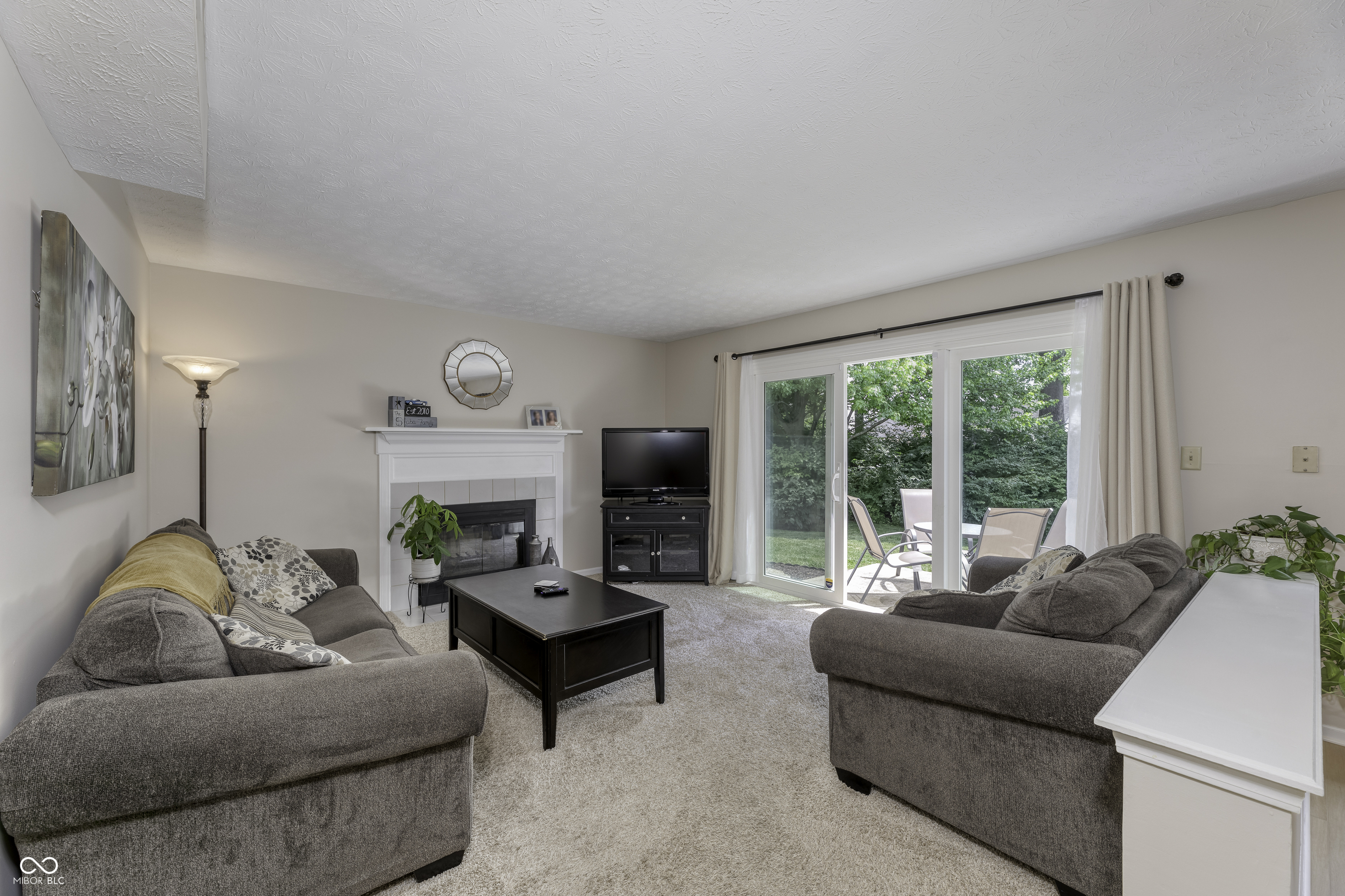 11289 Tufton Street Fishers, IN 46038 - Photo 3 of 56