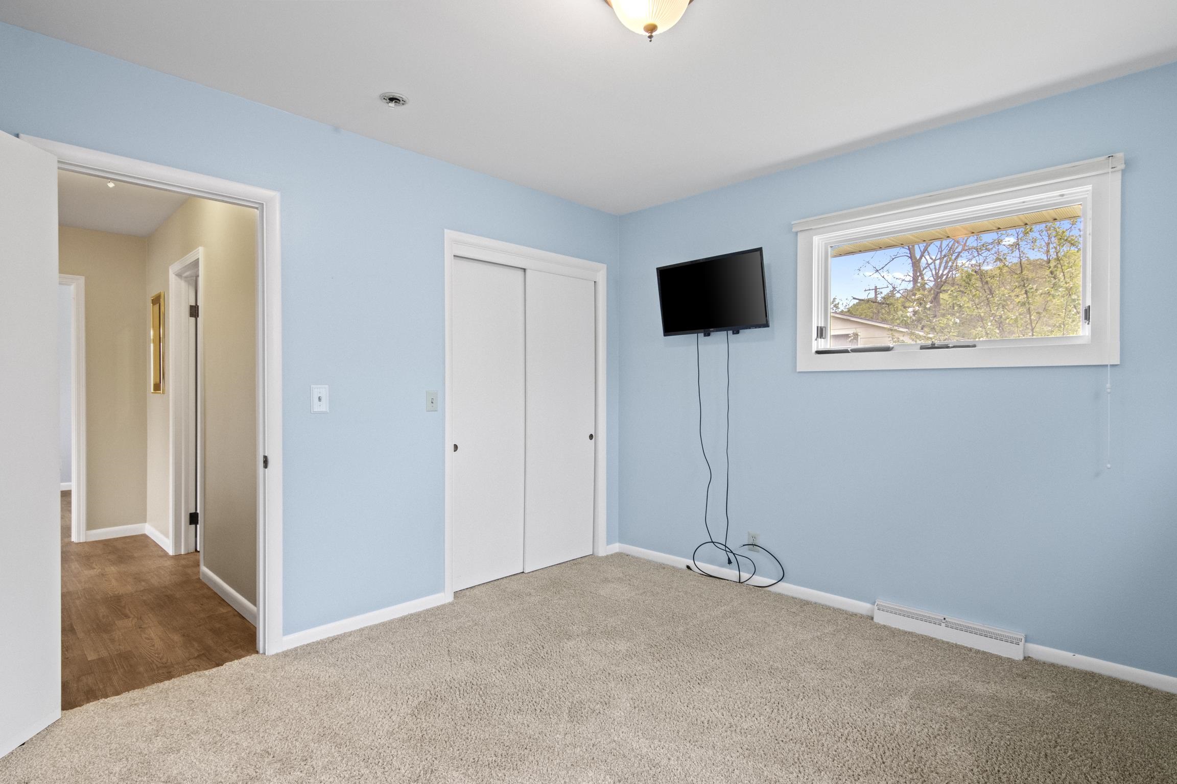 8695 South Maple City Road Maple City, MI 49664 - Photo 15 of 25 Gallery Image 15