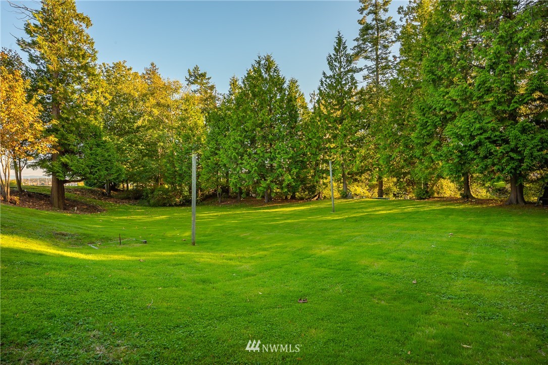 8089 Comox Road Blaine, WA 98230 - Photo 1 of 34 Gallery Image 1