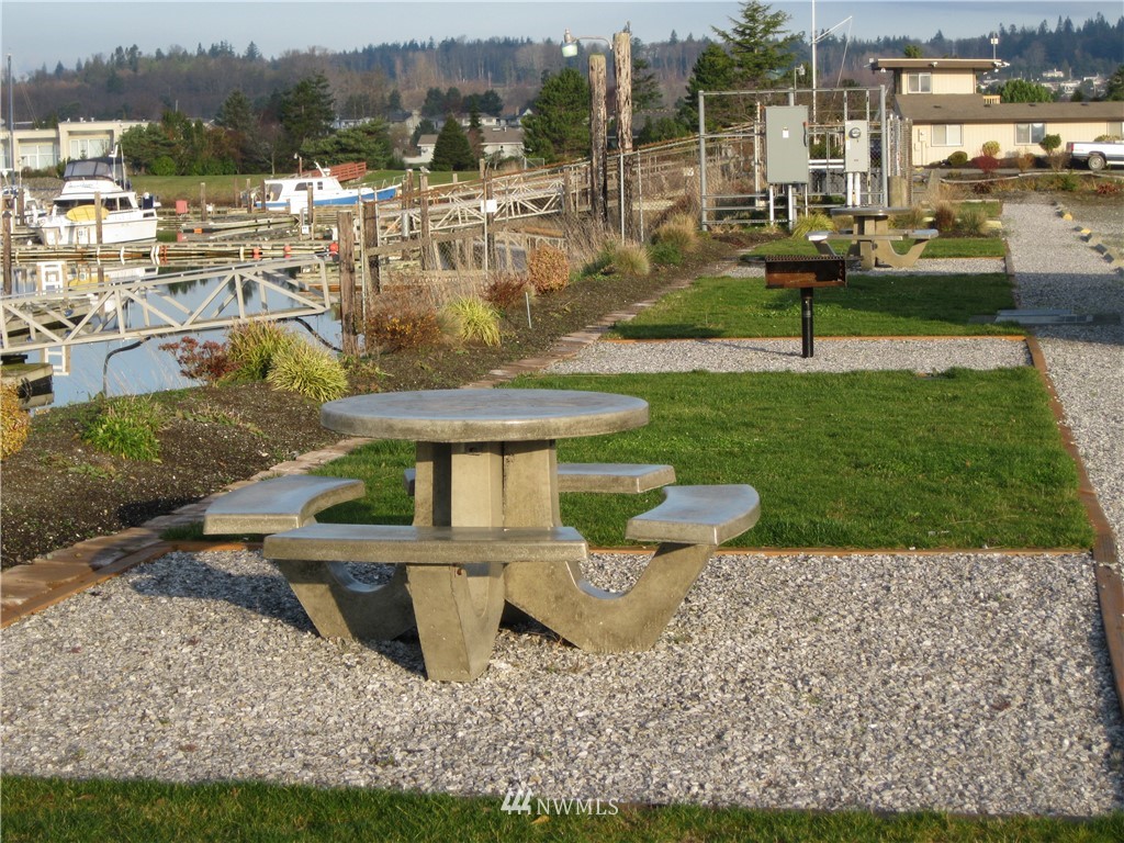 8089 Comox Road Blaine, WA 98230 - Photo 27 of 34 Gallery Image 27