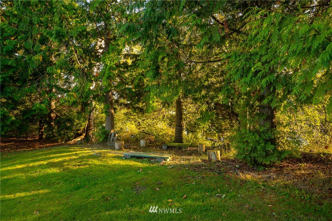 8089 Comox Road Blaine, WA 98230 - Photo 5 of 34 Gallery Image 5