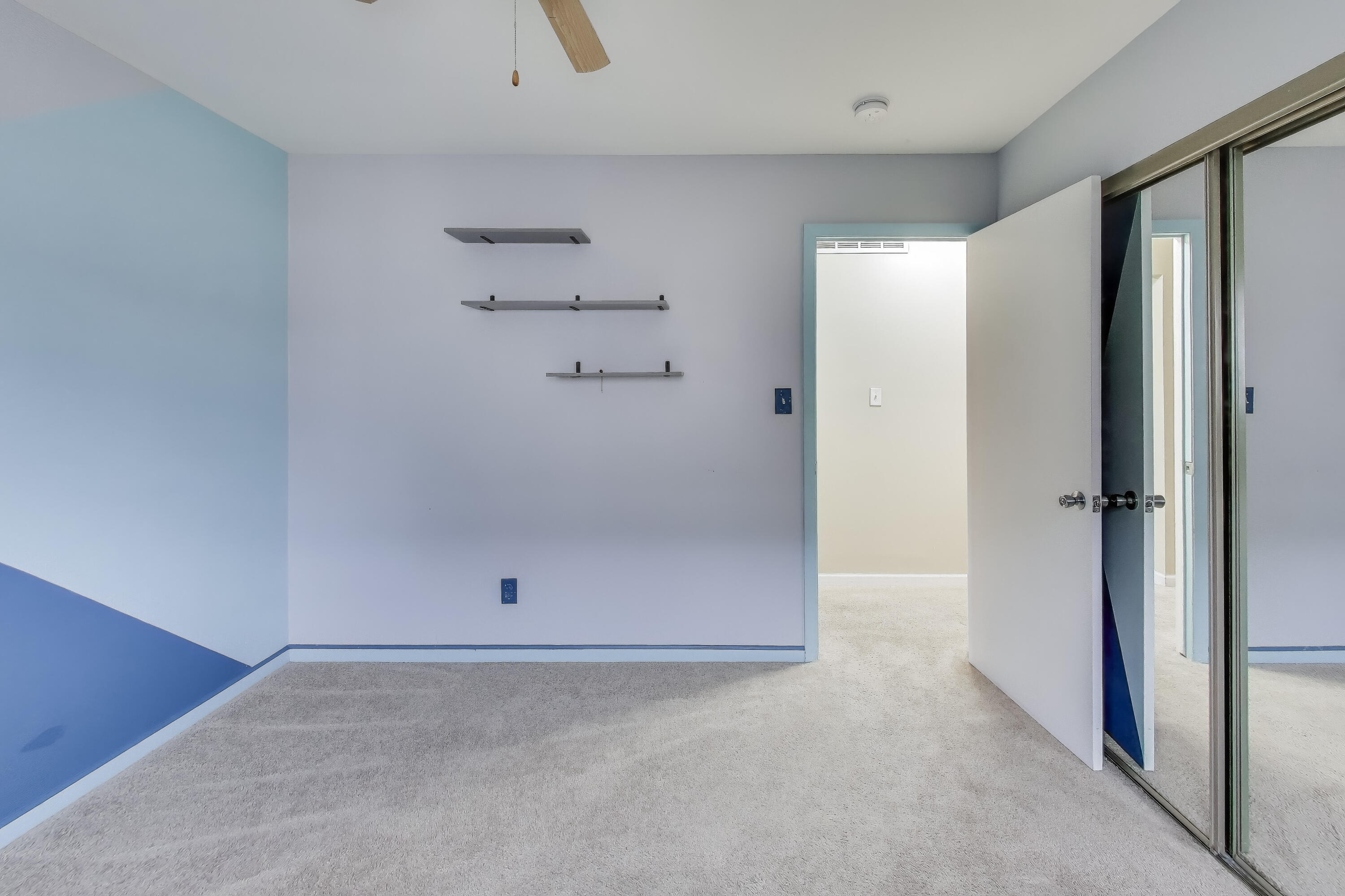 816 East 39th Lane Griffith, IN 46319 - Photo 21 of 42 a view of an empty room