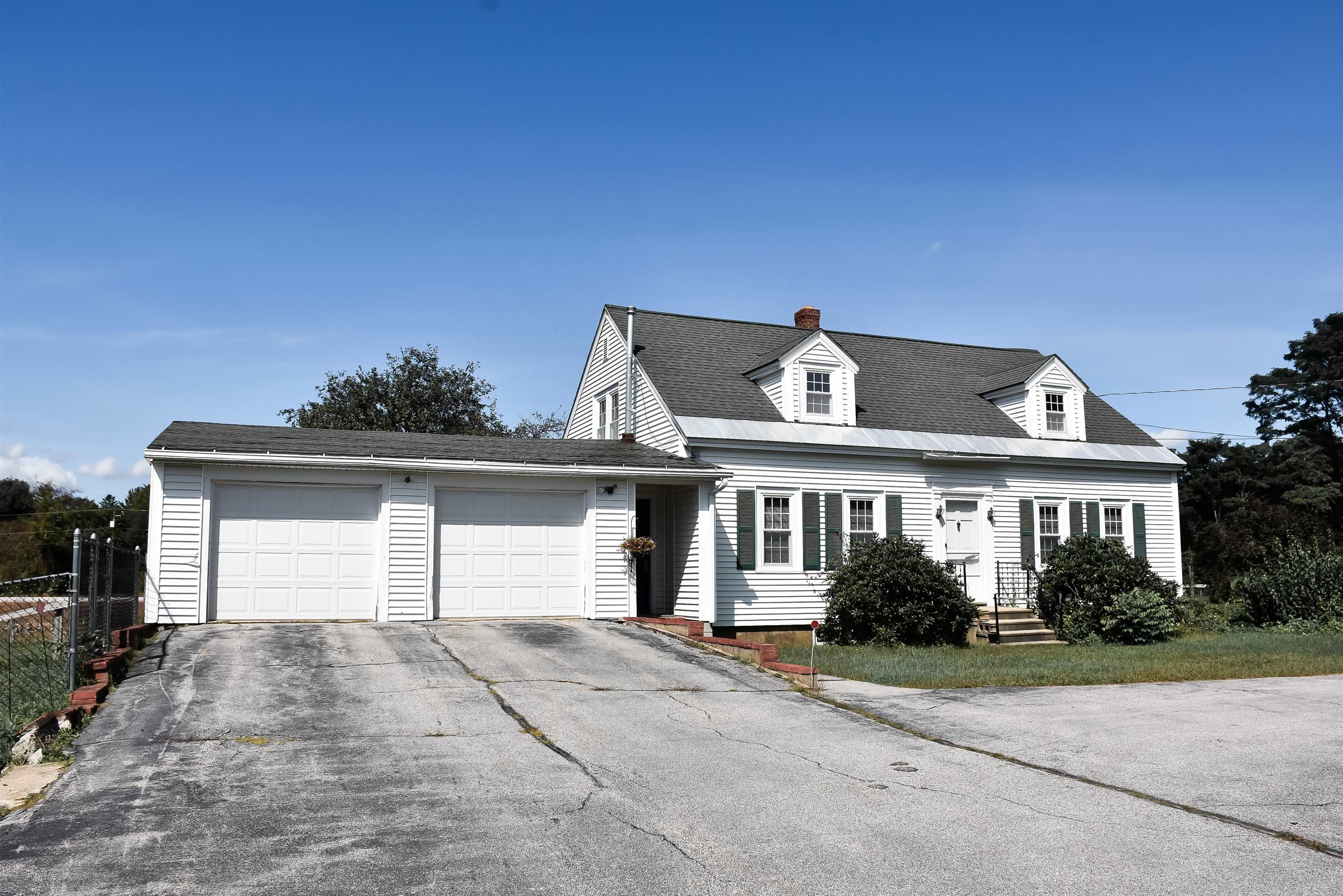 194 River Road Allenstown, NH 03275 - Photo 4 of 35 Gallery Image 4