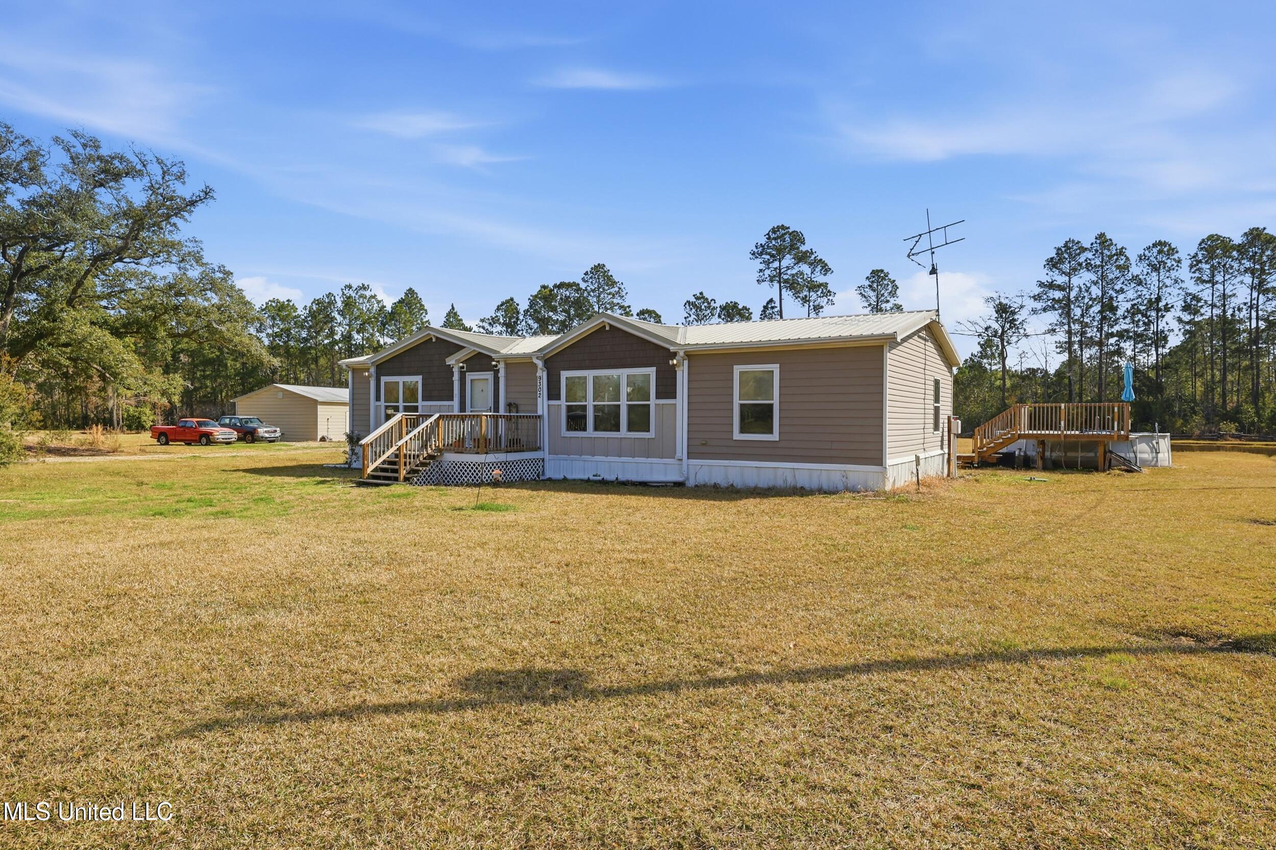 9302 Seaman Road Vancleave, MS 39565 - Photo 17 of 60 r6__9616