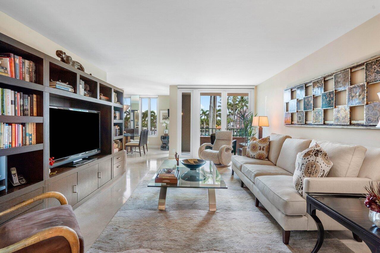 140 Southeast 5th Avenue, Unit 339 Boca Raton, FL 33432 - Photo 3 of 46 140 SE 5th Ave Boca Raton FL 33432 #339