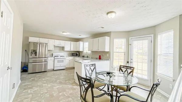 $319,999 | 80 Greenway Drive, Covington, GA 30016