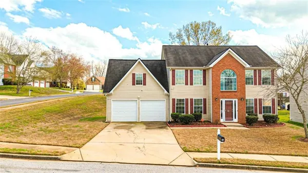 $319,999 | 80 Greenway Drive, Covington, GA 30016