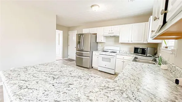 $319,999 | 80 Greenway Drive, Covington, GA 30016