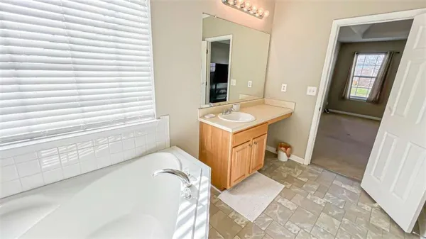 $319,999 | 80 Greenway Drive, Covington, GA 30016