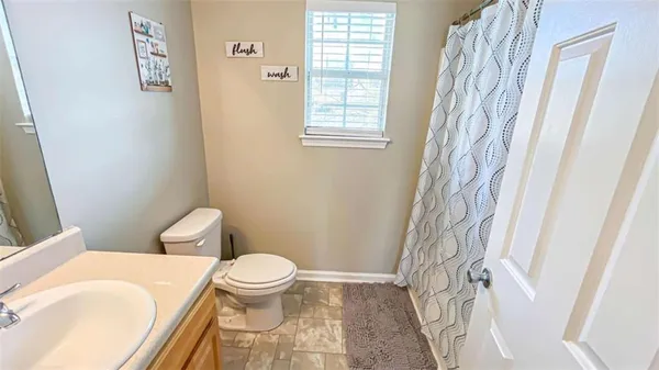 $319,999 | 80 Greenway Drive, Covington, GA 30016