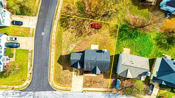 $319,999 | 80 Greenway Drive, Covington, GA 30016