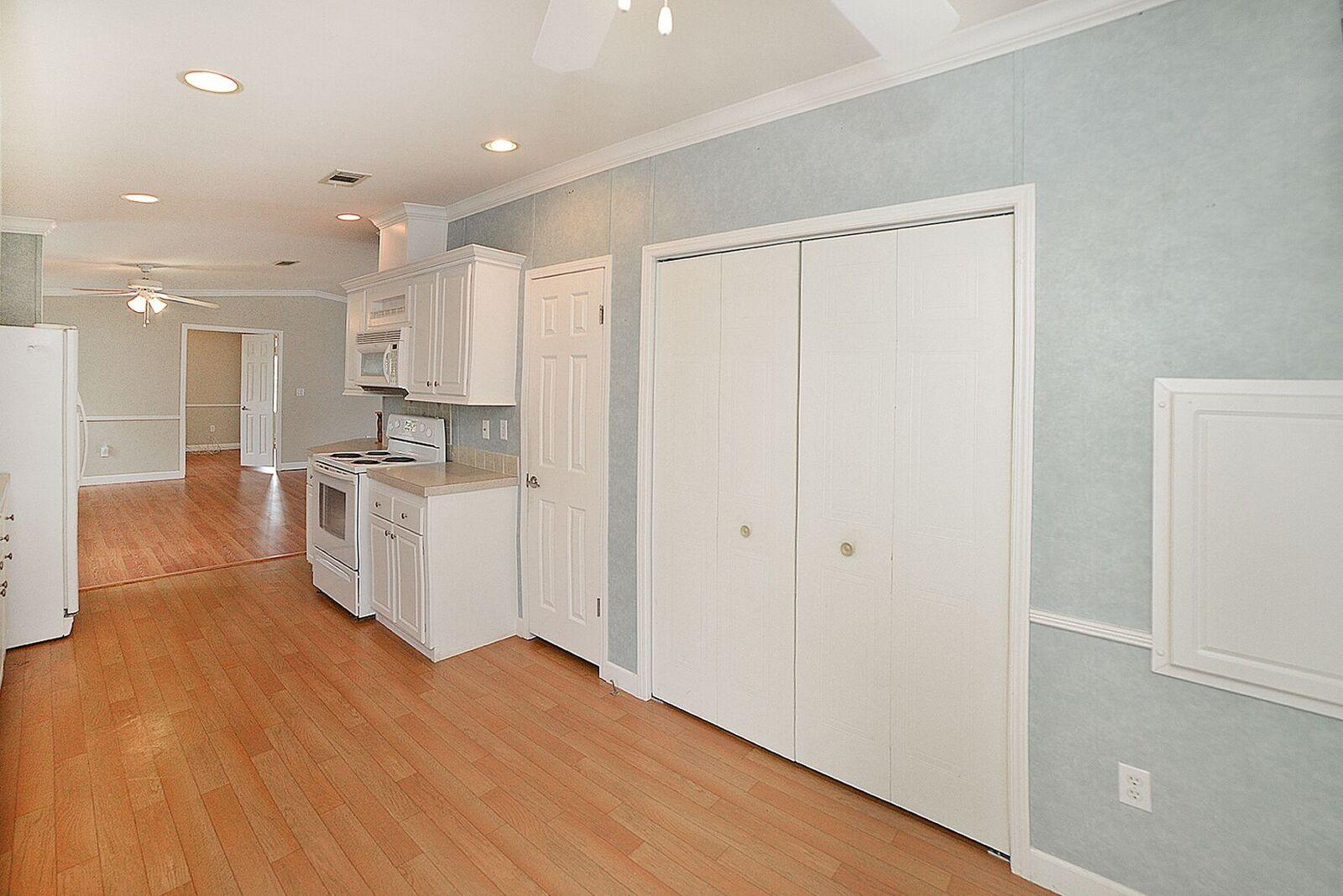 1550 Southwest 65th Terrace Boca Raton, FL 33428 - Photo 9 of 21 bacarro 11 - Copy