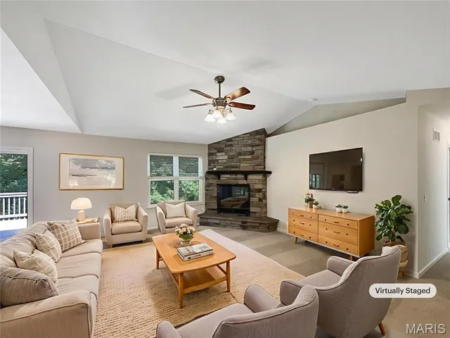 $310,000 | 191 Gardenia Drive, Troy, MO 63379