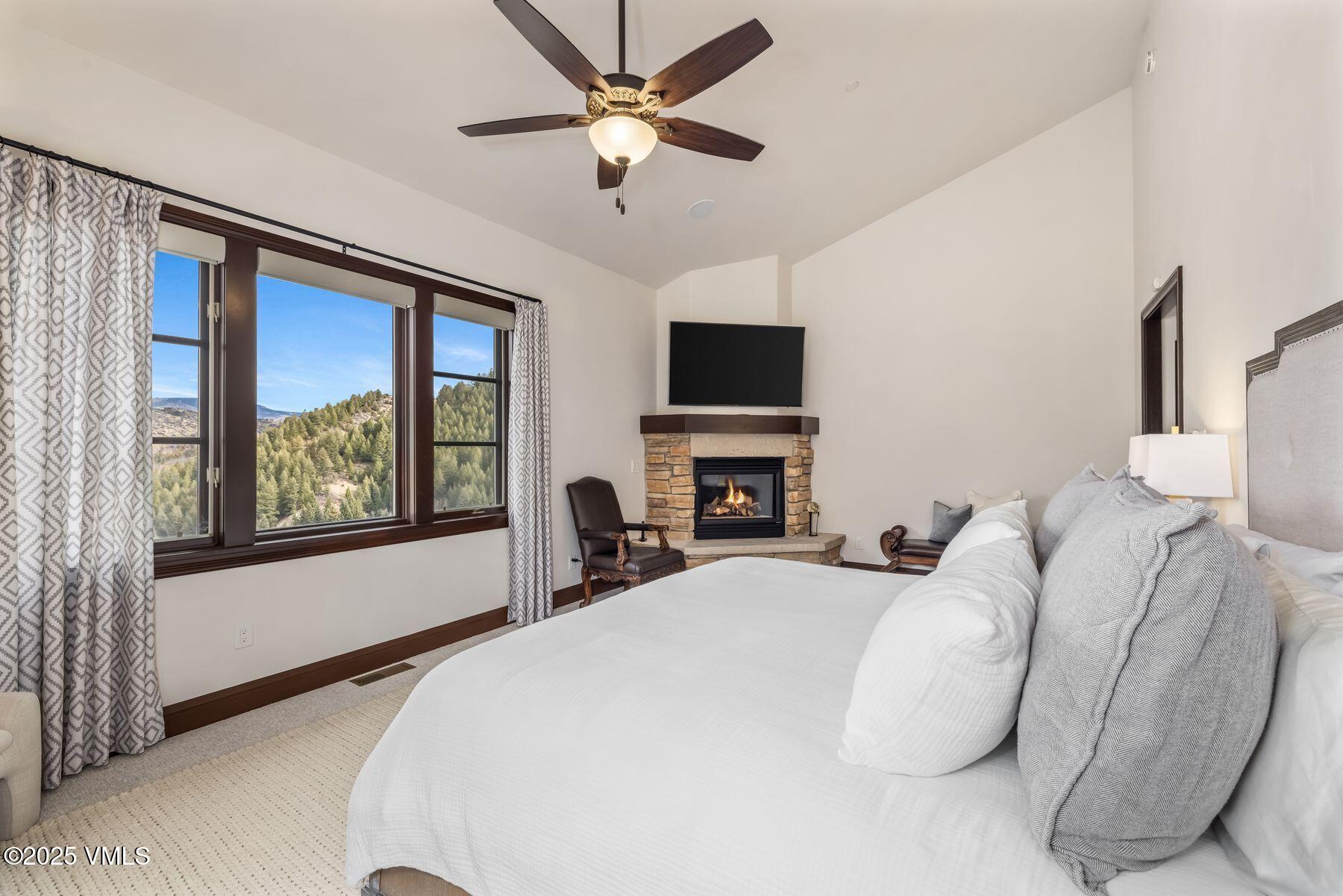 1223 Red Draw Edwards, CO 81632 - Photo 21 of 42 Primary Bedroom
