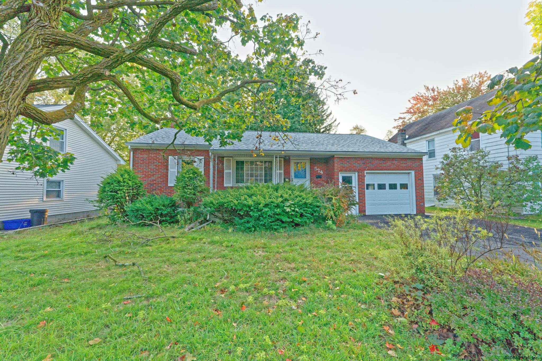 524 Kings Road Schenectady, NY 12304 - Photo 2 of 31 Photo 2