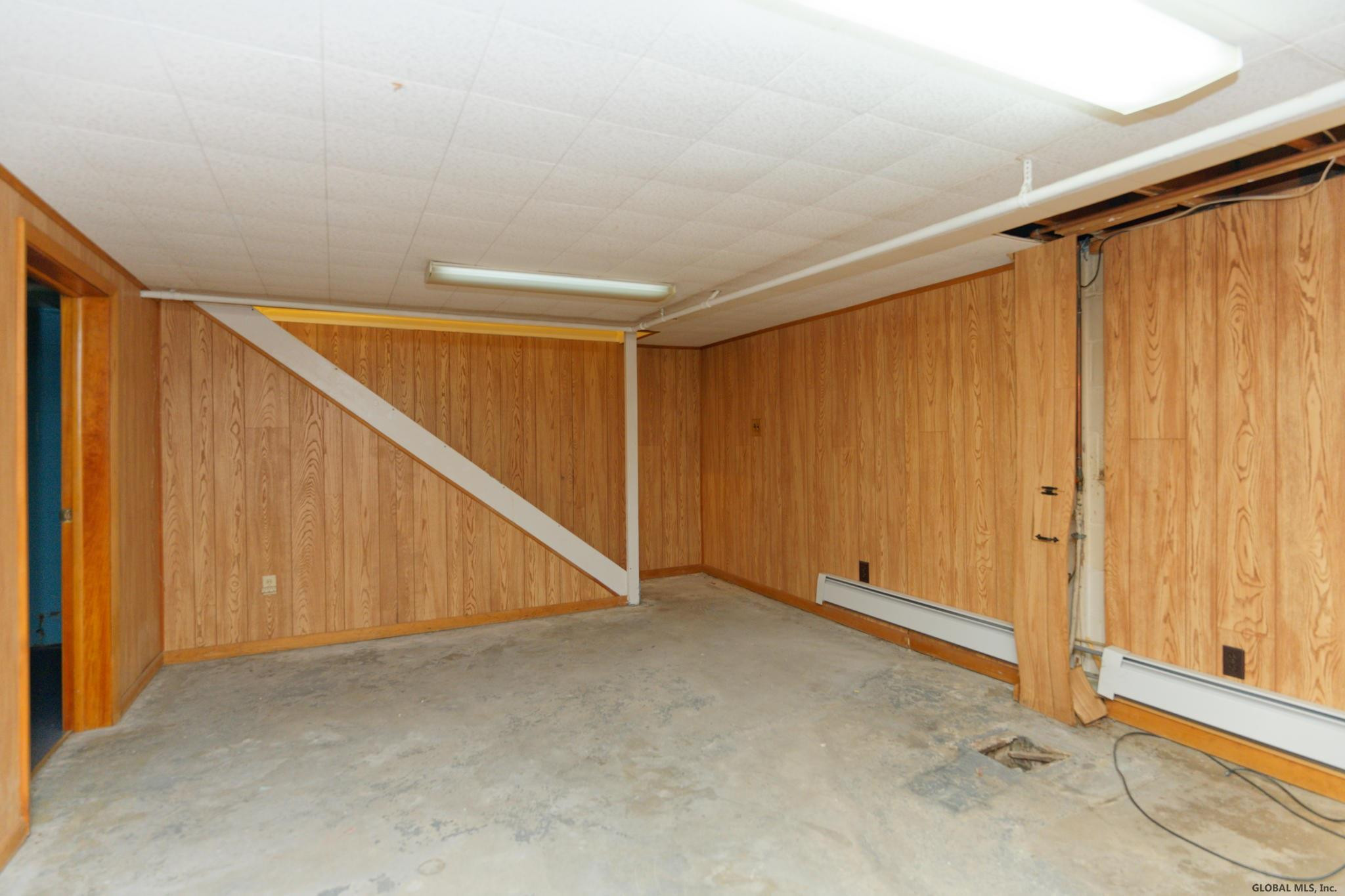 524 Kings Road Schenectady, NY 12304 - Photo 24 of 31 Photo 24