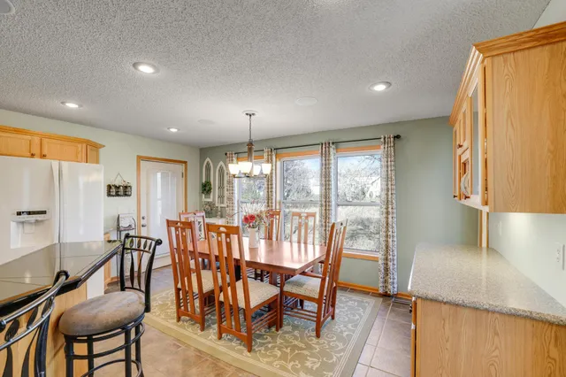 $425,000 | 10501 183rd Avenue Northwest, Elk River, MN 55330