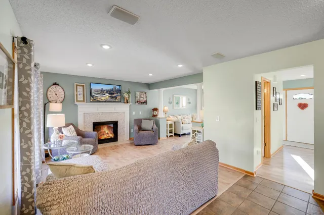 $425,000 | 10501 183rd Avenue Northwest, Elk River, MN 55330