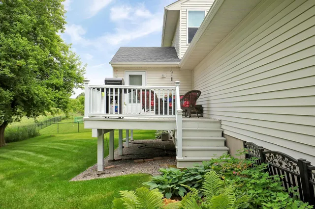 $425,000 | 10501 183rd Avenue Northwest, Elk River, MN 55330