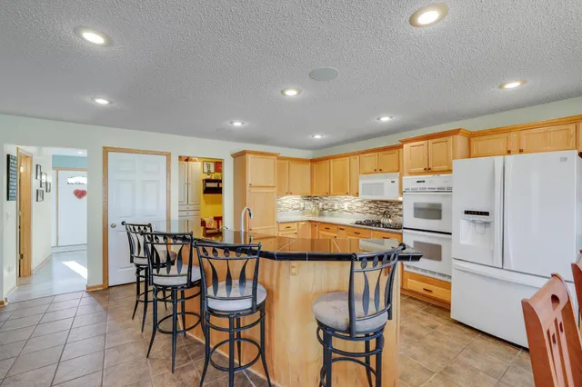 $425,000 | 10501 183rd Avenue Northwest, Elk River, MN 55330