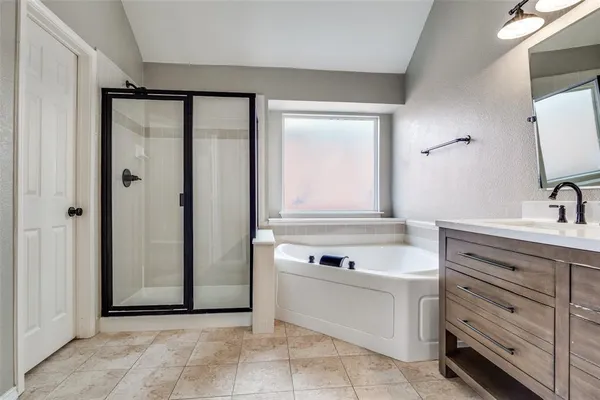 $2,400 | 613 Castleford Drive, Allen, TX 75013