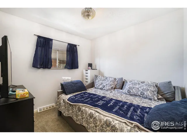 $414,900 | 433 38th Avenue, Greeley, CO 80634