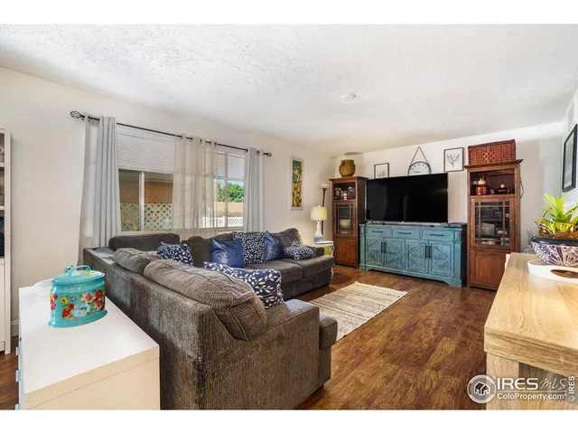 $414,900 | 433 38th Avenue, Greeley, CO 80634