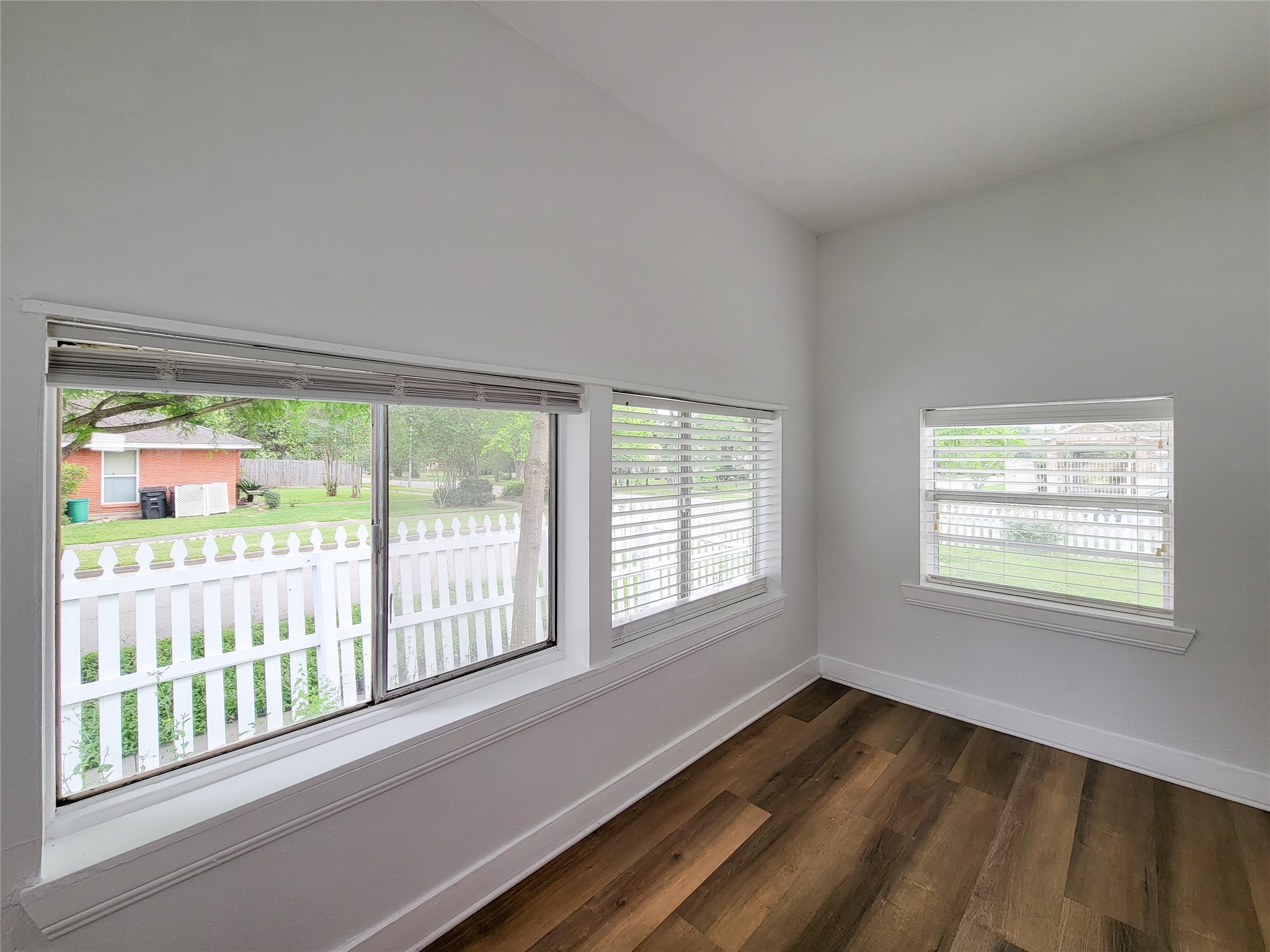 8355 Wier Drive Houston, TX 77017 - Photo 24 of 43