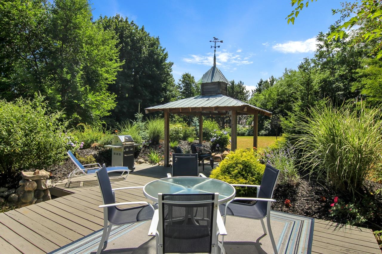 161 Mathison Road South Traverse City, MI 49686 - Photo 4 of 32 1903930-3.JPG