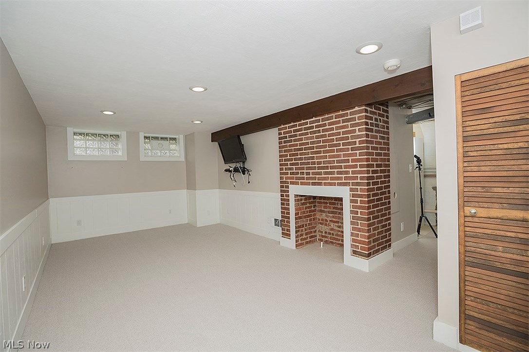 1372 Willshire Road Cleveland, OH 44124 - Photo 18 of 25 Gallery Image 18