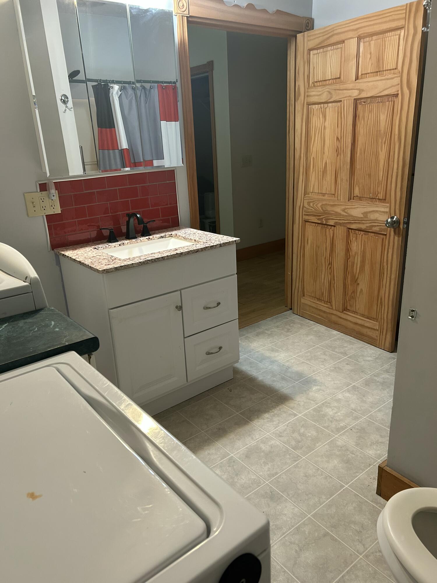 26 Clark Street Thomaston, ME 04861 - Photo 18 of 57 IMG_4510