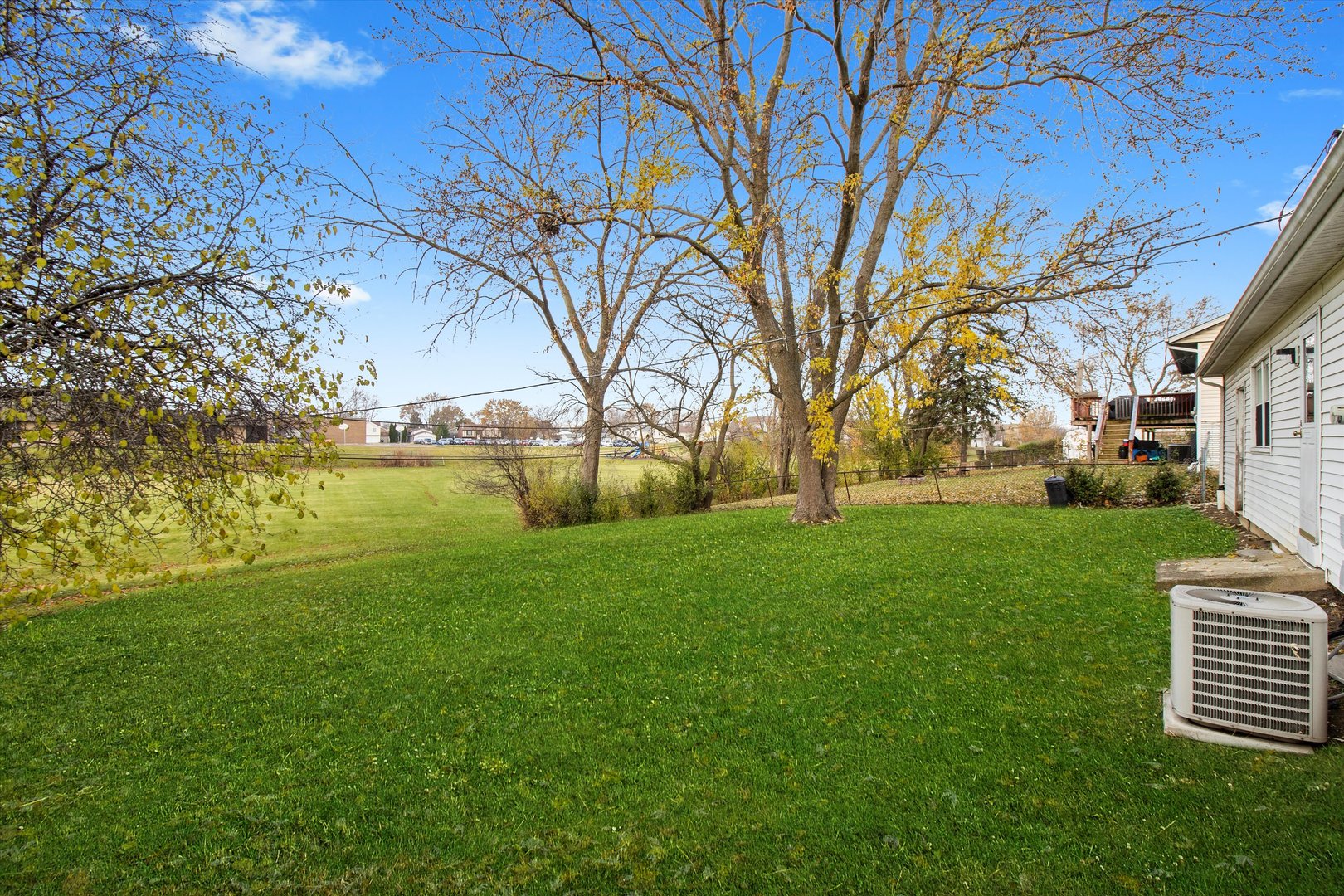 228 Kosan Circle Streamwood, IL 60107 - Photo 17 of 25