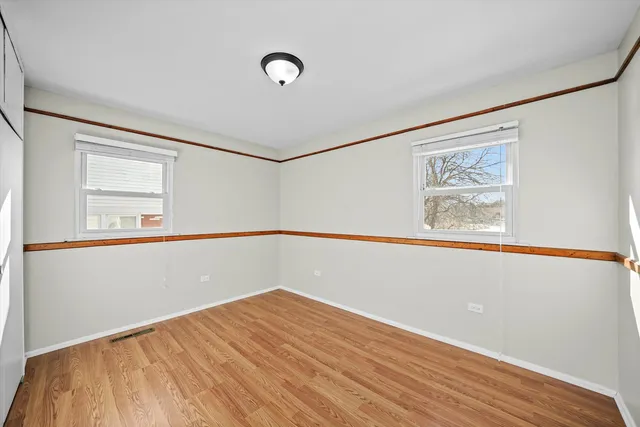 $323,900 | 228 Kosan Circle, Streamwood, IL 60107