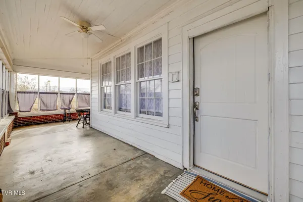 $1,525 | 818 5th Street, Bristol, TN 37620