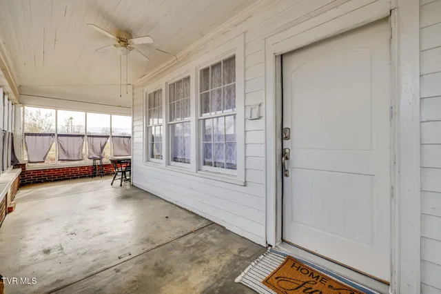 $1,595 | 818 5th Street, Bristol, TN 37620