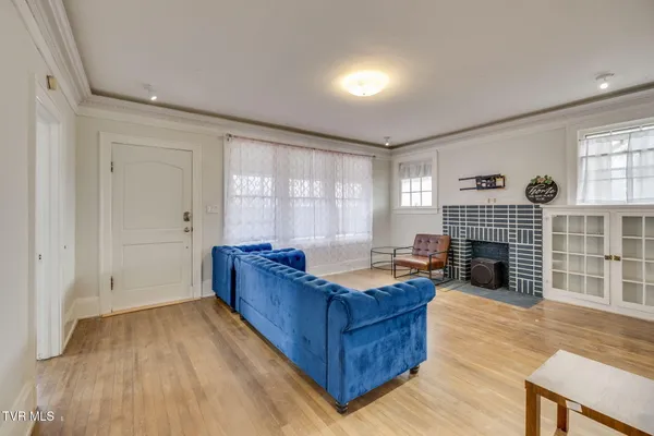 $1,525 | 818 5th Street, Bristol, TN 37620