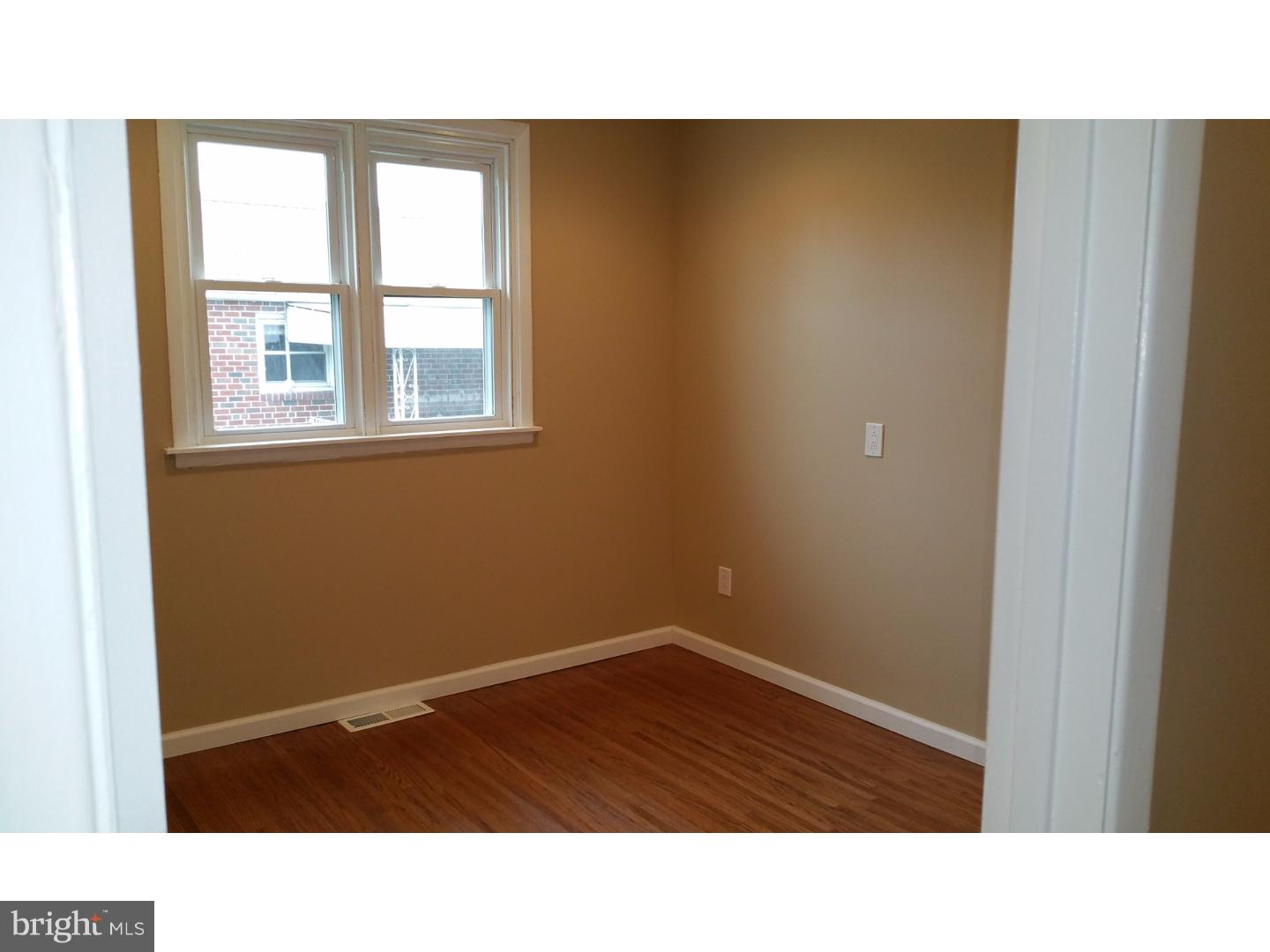 9960 Woodfern Road Philadelphia, PA 19115 - Photo 9 of 19 Gallery Image 9